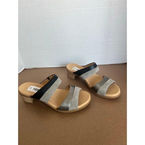 NWT Dansko Theresa Gray/Black Leather Multi-Strap Slip-On Block Heel Sandal 10.5 - Picture 2 of 11